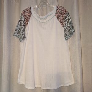 Stylish White Top with Colorful Leopard Sleeves